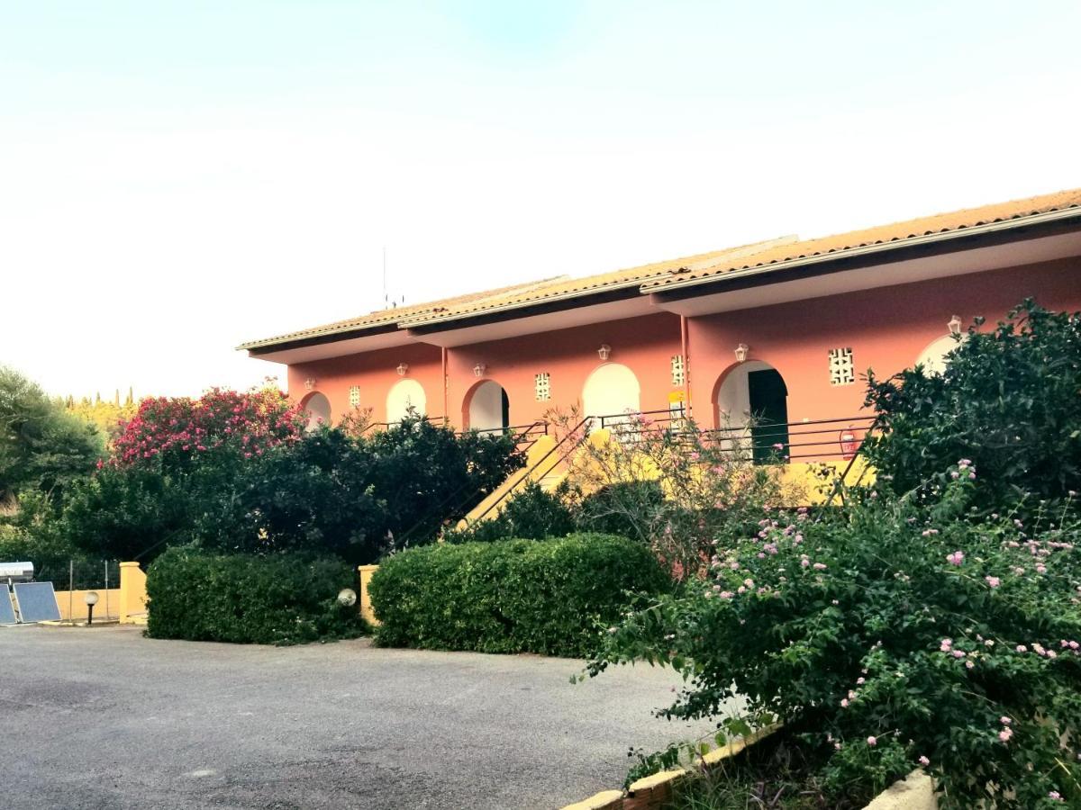 Corfu Escape Five Apartment Agios Georgios Pagon Exterior foto
